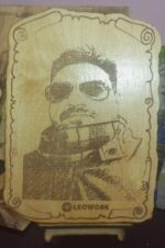 Premium American Elm Wood personalized Engraving inck Pen Design Photo Frame With Stand Frame Size 250*150*3MM